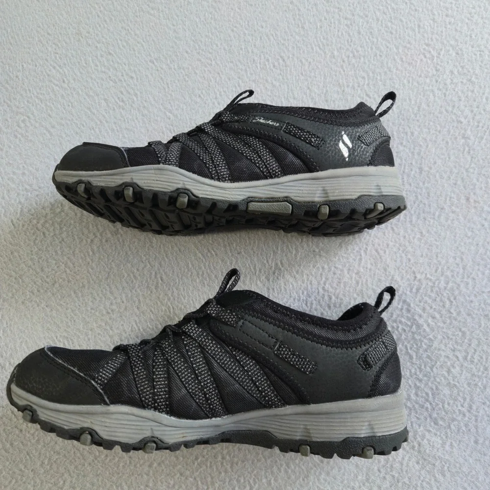 Skechers Trail Sneakers‎ Womens 7 Black Slip On Bungee Memory Foam 158049SA
